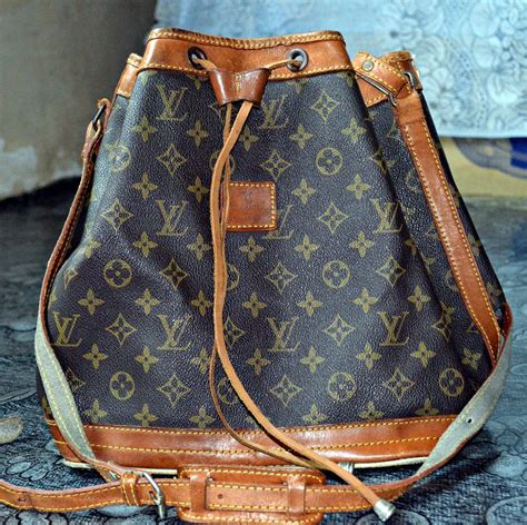 louis vuitton garbage bag price|louis vuitton used authentic bags.